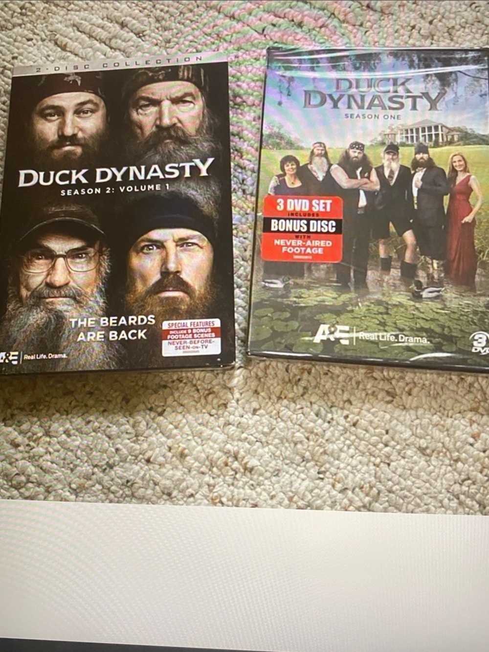 Duck Dynasty DVD Set - Duck Dynasty Season 1 & Season 2 (Black)